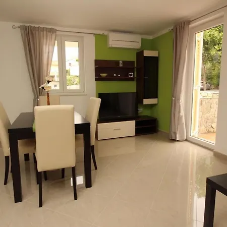 Gorica Ii A2-2 Br-2 By Interhome Apartment Baška