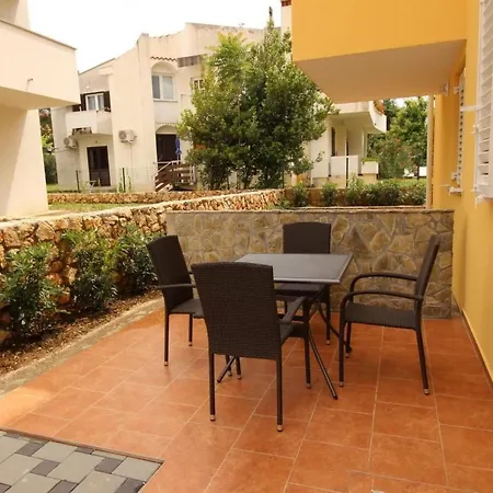 Gorica Ii A2-2 Br-2 By Interhome * Башка